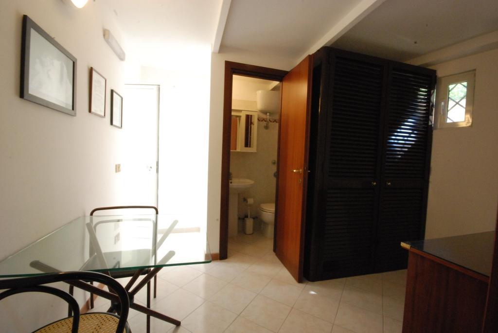 Hotel Residence Vatican Suites Rome Kamer foto